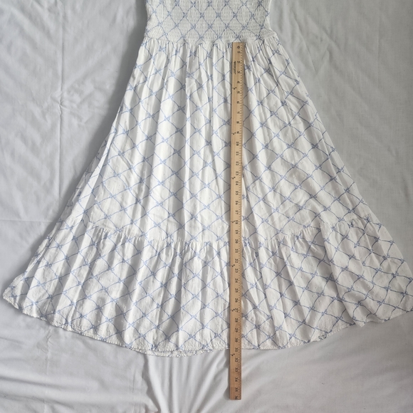 Blu Pepper White Smocked Midi Dress Womens Size M Blue Bow Pattern Coquette Doll - Picture 13 of 13